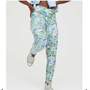 Aerie crossover leggings floral